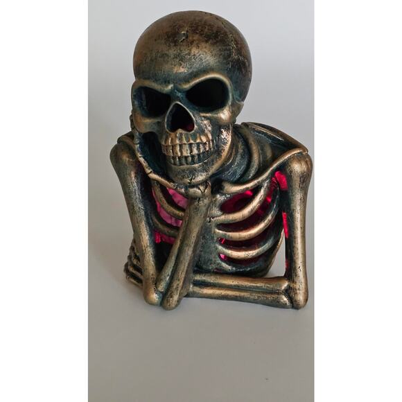 LED Multi Color Skeleton Thinking Listening Pose - Picture 10 of 11